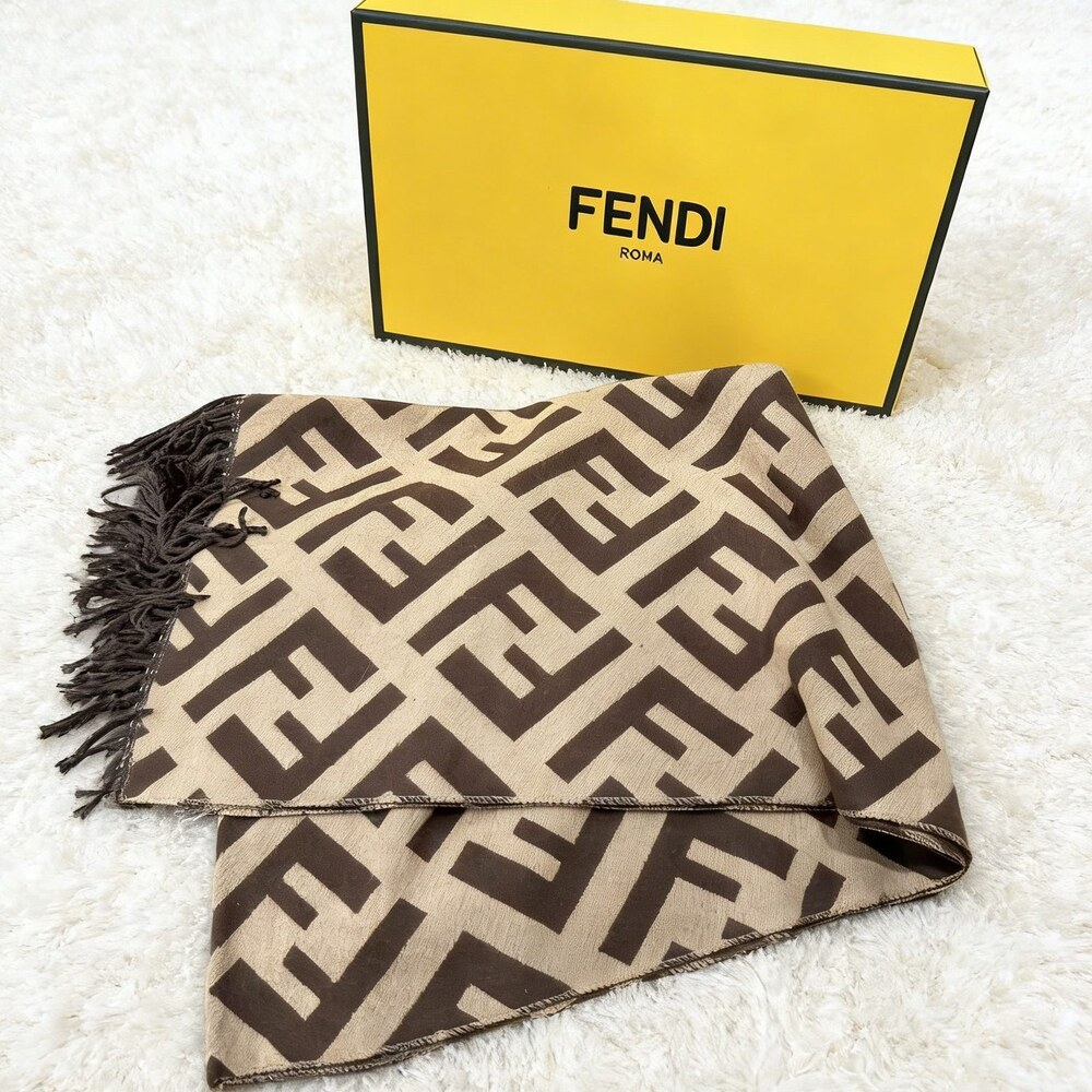 Fendi Beige Chocolate Large FF Fringe Scarf - Picture 4 of 4